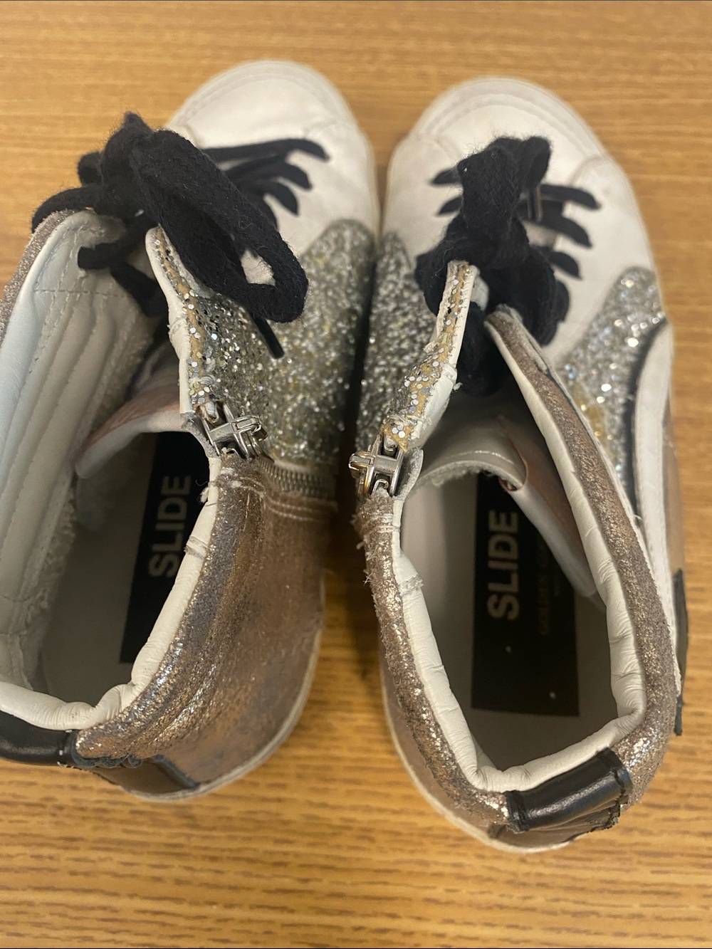 Golden Goose High-Top Sneakers in White Silver Gold with Black Star - Picture 7 of 10